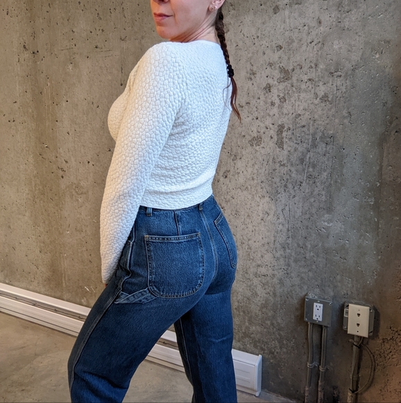 White Long Sleeve Stretch Top Size S - Picture 2 of 6